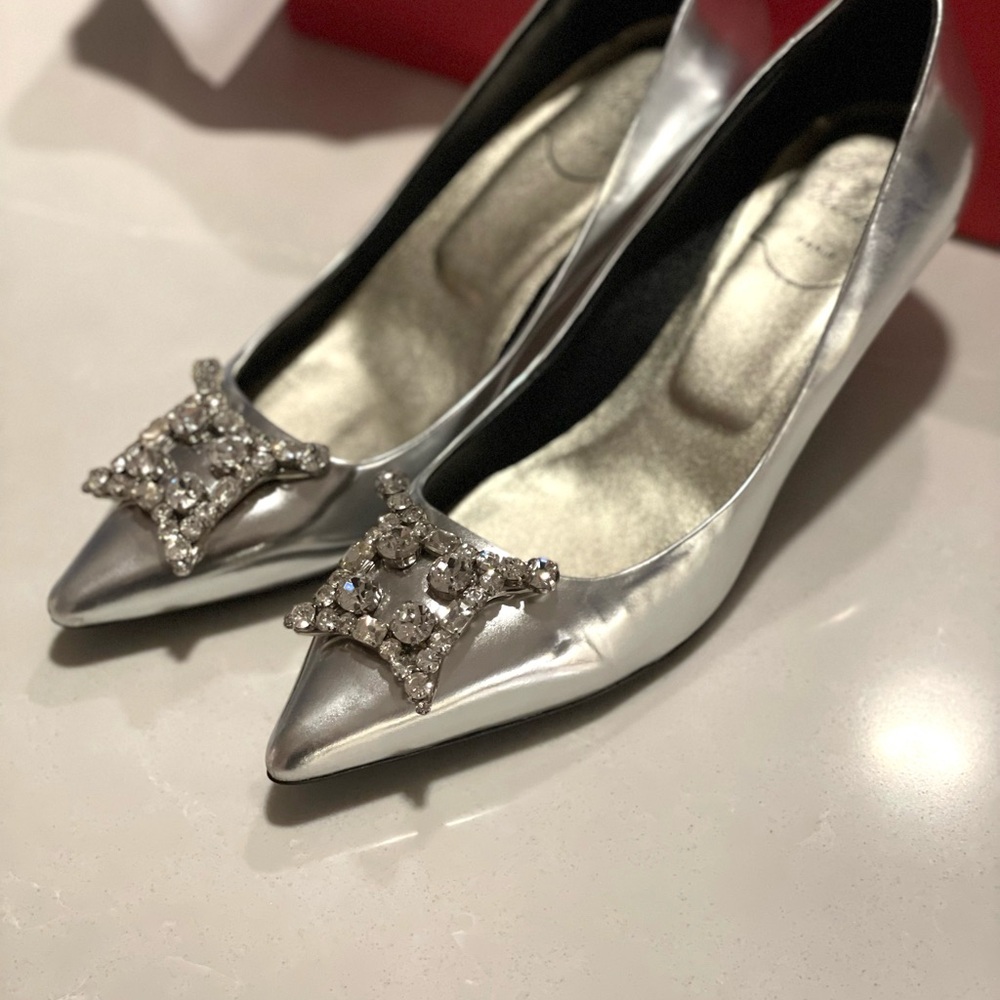 Roger Vivier Flower Strass Buckle Silver Embellished Kitten Heels - Picture 9 of 11